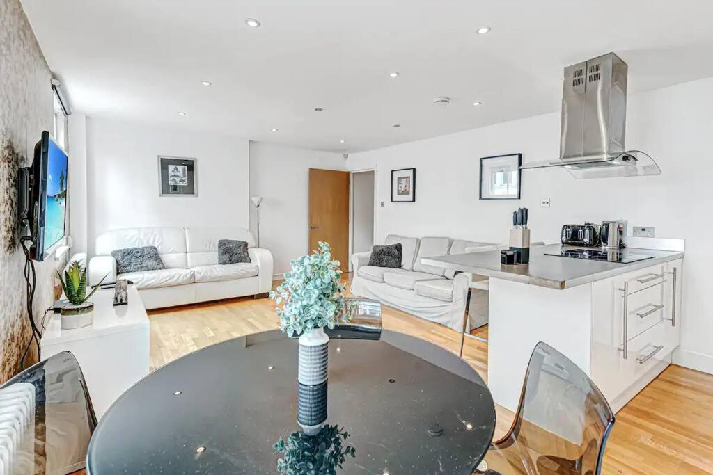 2Br Flat Next To London Eye On Lower Marsh 96A Eksteriør billede